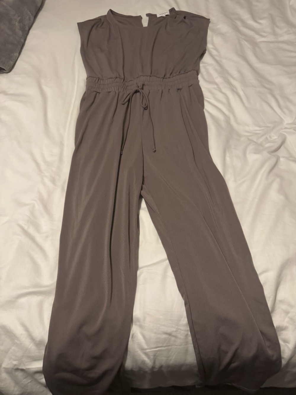 Jumpsuit in Taupe